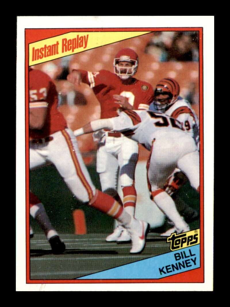 Load image into Gallery viewer, 1984 Topps Bill Kenney #93 Kansas City Chiefs Image 1
