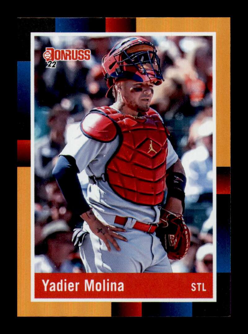 Load image into Gallery viewer, 2022 Donruss Holo Orange Yadier Molina #263 St. Louis Cardinals  Image 1
